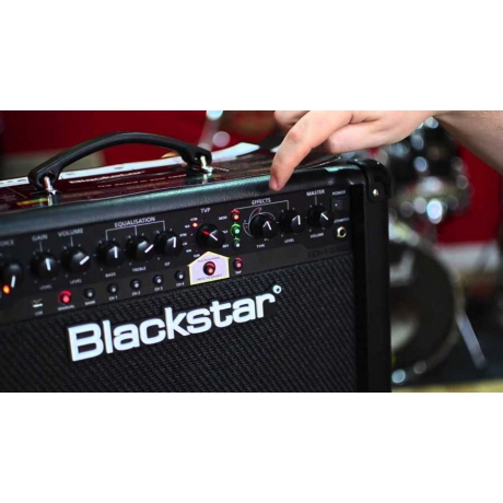 Blackstar ID:15 TVP Programlanabilir Kombo Elektro Gitar Amfi<br>Fotoğraf: 6/6
