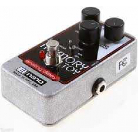 Electro Harmonix Memory Toy Analog Delay With Modulation Pedalı<br>Fotoğraf: 4/5