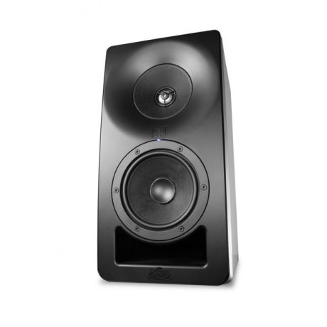 Kali Audio Santa Monica 5" 3 Yollu Studio Monitör (Network Control)<br>Fotoğraf: 2/3