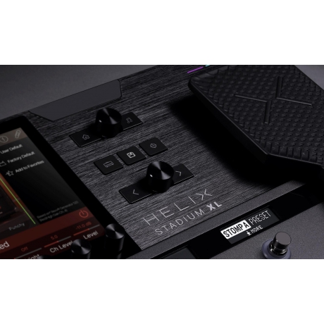 Line 6 Helix Stadium XL Multi Efekt Gitar Prosesörü<br>Fotoğraf: 3/4