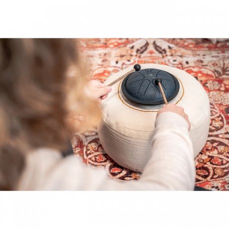 Meinl Sonic Energy MSTD2NB Mini Steel A-major 6'' Tongue Drum (Navy Blue)<br>Fotoğraf: 6/6