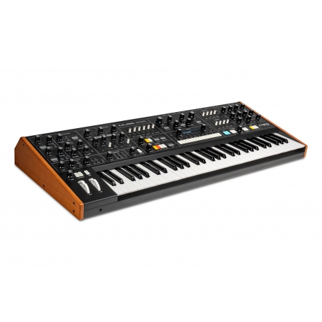 Moog Muse 8 Ses Polifonik Analog Synthesizer<br>Fotoğraf: 4/4