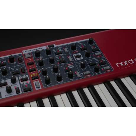Nord Stage 4 88 Piano & Synthesizer<br>Fotoğraf: 3/6