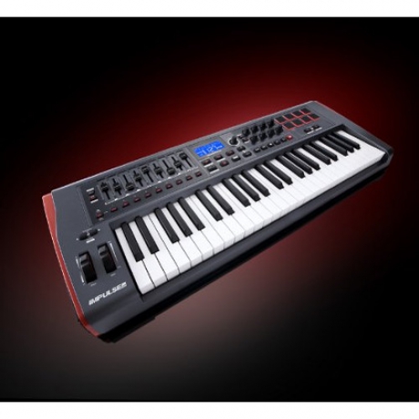 Novation Impulse 49 USB Midi Controller Klavye<br>Fotoğraf: 3/4