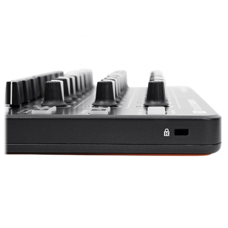 Novation Launch Control XL MKII<br>Fotoğraf: 4/5