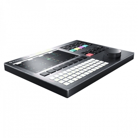 Polyend Tracker Sampler Wavetable Synthesizer & Sequencer (Silver Limited Edition)<br>Fotoğraf: 3/4