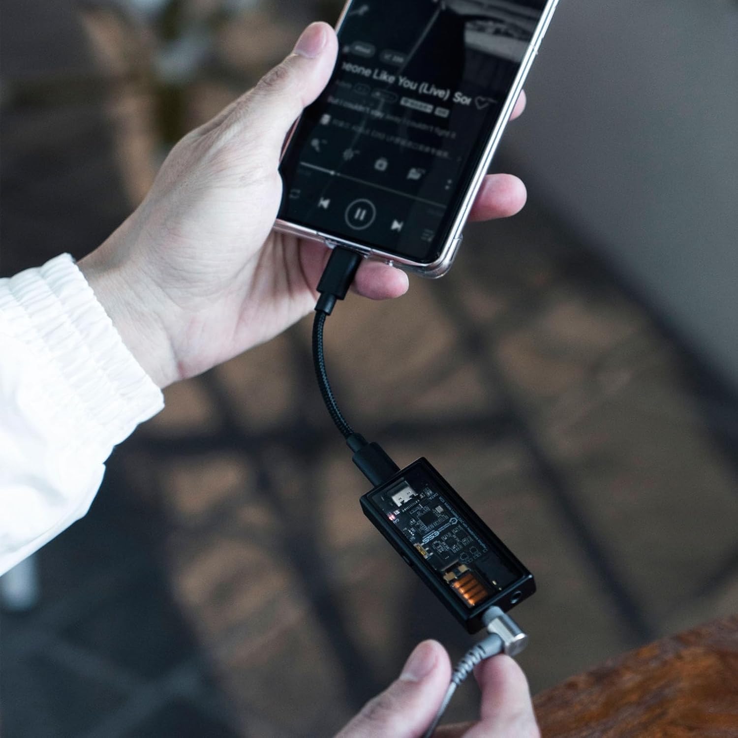 Questyle M15i Taşınabilir DAC & Kulaklık Amplifikatörü (Siyah)