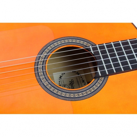 Raimundo Flamenco Serisi Model 126 Klasik Gitar<br>Fotoğraf: 2/3