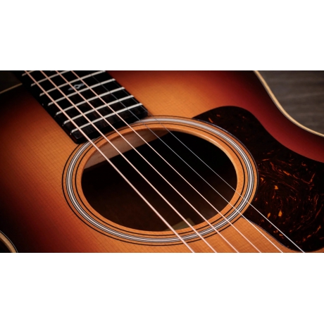 Taylor 50th Anniversary Collection Sunset Blvd GS Mini-e Rosewood Elektro Akustik Gitar (Shaded Edge Burst)<br>Fotoğraf: 4/10