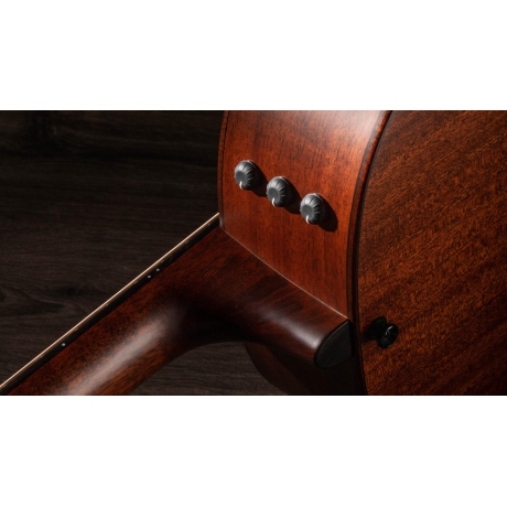 Taylor 517e Grand Pacific Builder's Edition V-Class Elektro Akustik Gitar (Wild Honey Burst)<br>Fotoğraf: 8/10