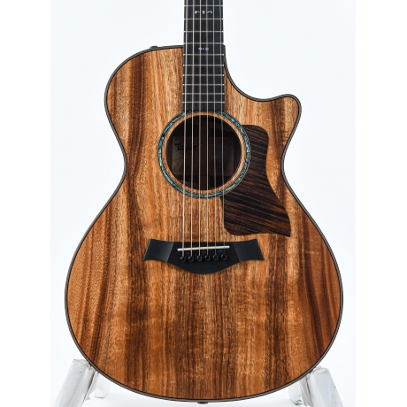 Taylor 722ce Grand Concert V-class Elektro Akustik Gitar (Natural Hawaiian)<br>Fotoğraf: 2/3