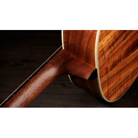 Taylor Gold Label K14e SB Elektro Akustik Gitar<br>Fotoğraf: 7/10