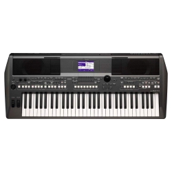 Yamaha PSR-S670 61-Tuşlu Arranger Workstation