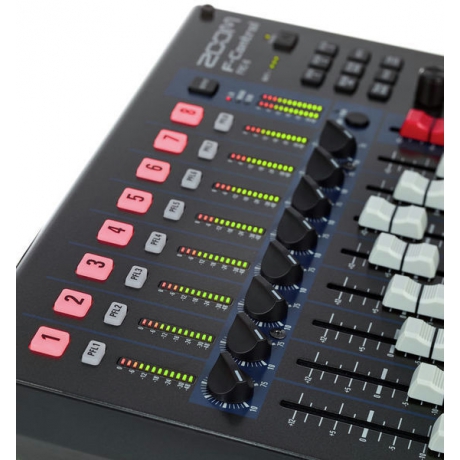 Zoom F-Control FRC-8 Mixing Surface<br>Fotoğraf: 7/8