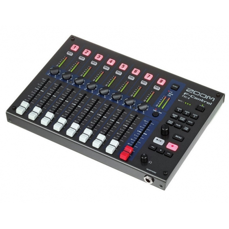 Zoom F-Control FRC-8 Mixing Surface<br>Fotoğraf: 3/8